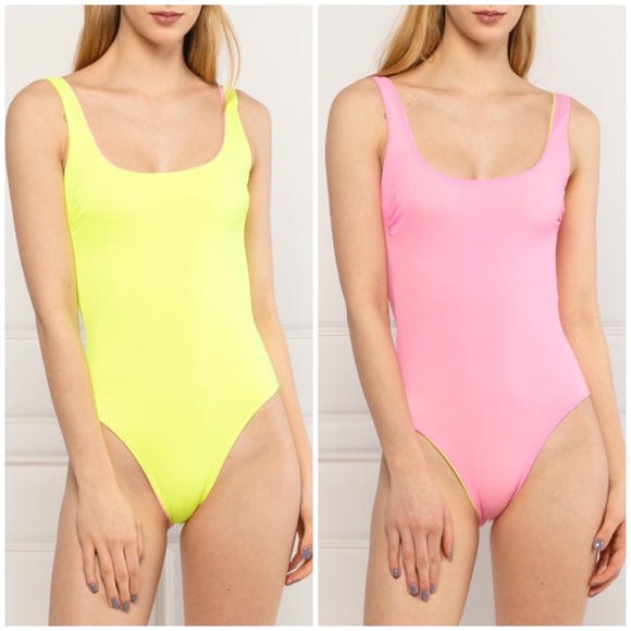 New GUESS REVERSIBLE SWIMSUIT DOUBLE - Picture 1 of 12